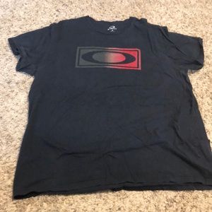 Oakley T-shirt